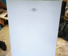 Under Counter Freezer