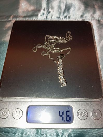silver necklace with pendant