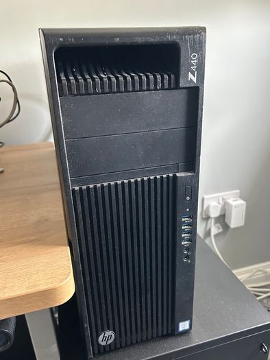 HP Z440 Workstation - Intel Xeon E5-2660 v3 - 240GB RAM
