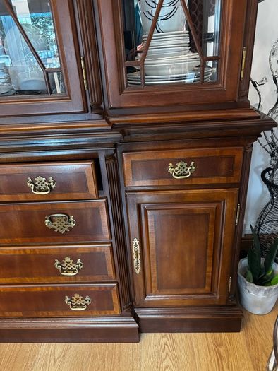 Beautiful Chippendale Style Display ( 2 piece) Cabinet- Almost new condition