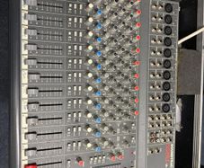 Soundtracs Topaz 14-4 mixer