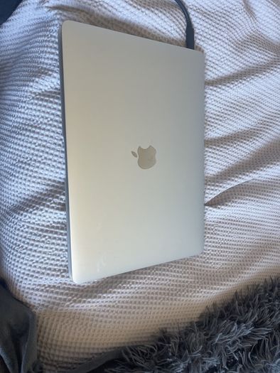 MacBook Air M1 2020-512gb-A2337