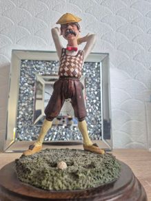 Antiques & Collectables > Ornaments / Figurines