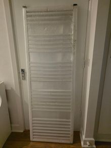 Bathroom radiator - new