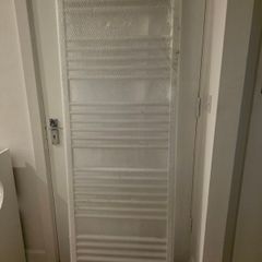 Bathroom radiator - new