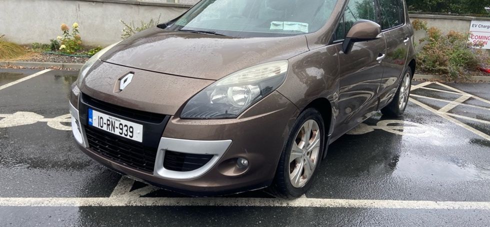 2010 Renault Scenic