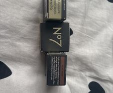 No7 gilded glimmer cream eye shadow - velvet smoke