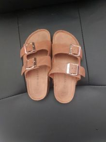 Girls sandals