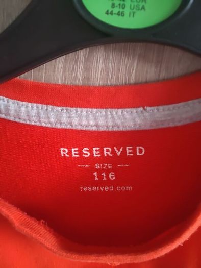 Reserved top 110 cm barely worn 9 euro each