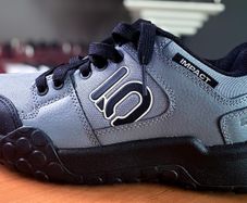 Pre-Adidas Five Ten Impact Low - Vista Grey - Size EU 38