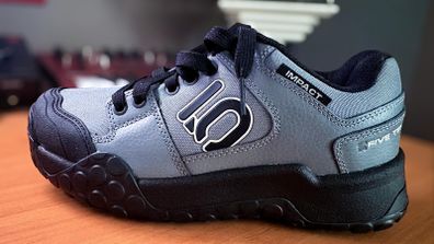Pre-Adidas Five Ten Impact Low - Vista Grey - Size EU 38