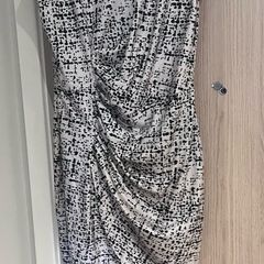 black/cream dress 14-16