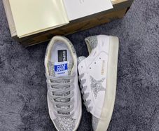 Golden goose