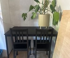 Ikea Table & X4 Chairs