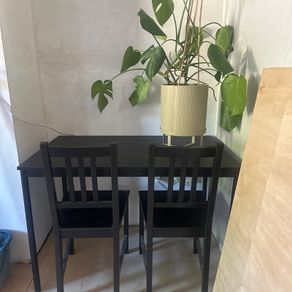 Ikea Table & X4 Chairs