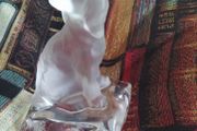 German crystal spaniel on cushion paperweight from Nactmann