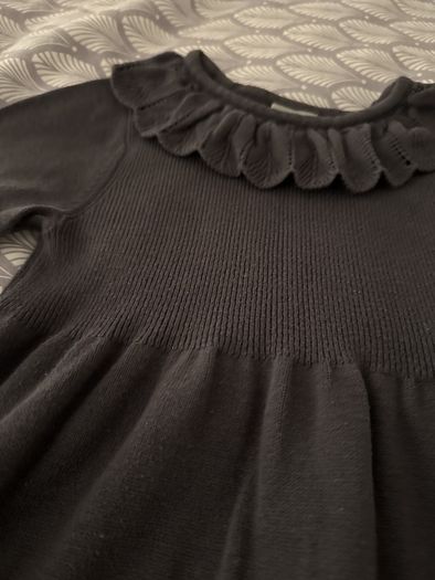 Grey baby dress size 12-18 m