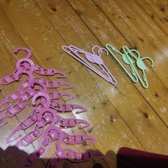 babies clothes hangers