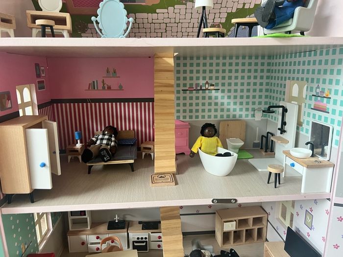 wooden dolls house with furniture & figures