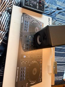 DDJ- FLX6 Controller and DM-40BT pioneer DJ start up set