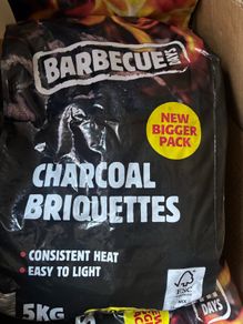8x BBQ charcoal briquettes 3 each