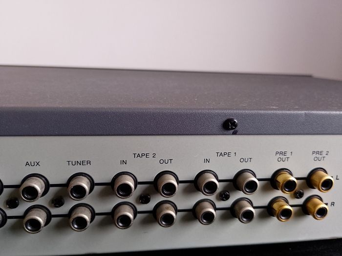 NAD 114 preamp