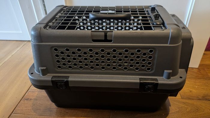 Dog cage, carry box, sling, ++
