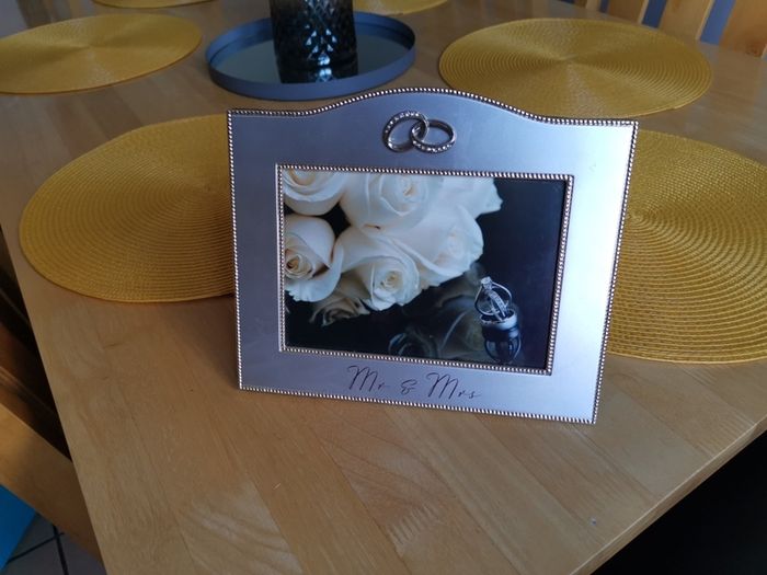 Picture Frame Mr & Mrs -