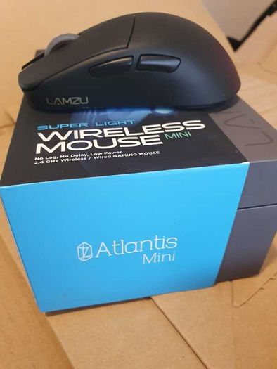Lamzu Atlantis Mini 49g  Ultra light Gaming Mouse + Sapphire Skates upgrade