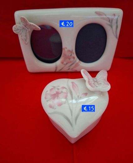 Vintage Porcelain Double Oval Frame