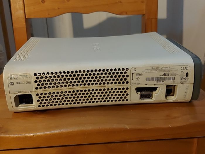XBOX 360, with Power Charger, 2 Controlllers with Charger, wifi ariel, Communication cable, all in excellent cosmetic condition, not tested