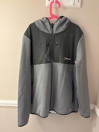 tracksuit
