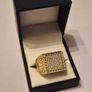 18K Gold And Diamond Ring Image 2