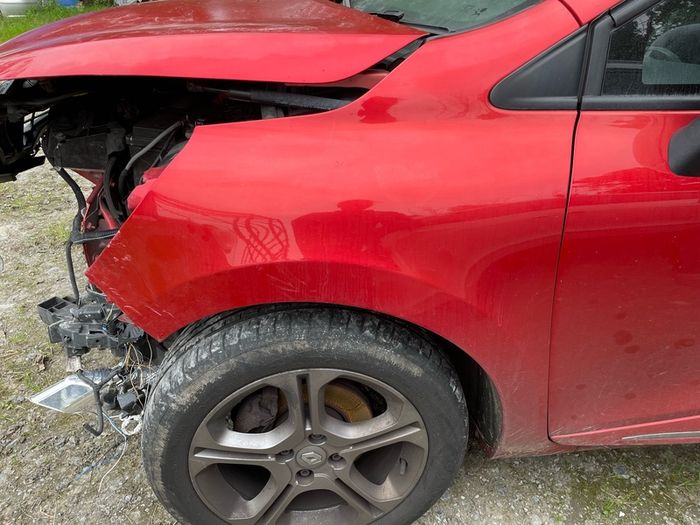 2016 Renault Clio Breaking For Parts