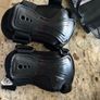 skate wrist supports Image 2