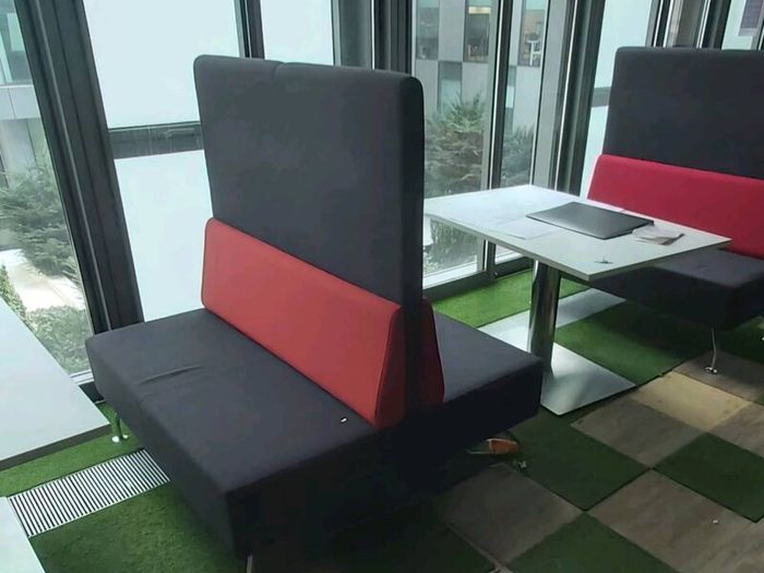 Modern Office Booth Seating Set