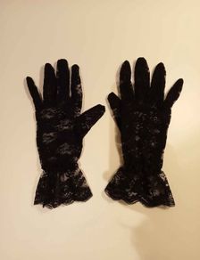 New Black Lace Gloves
