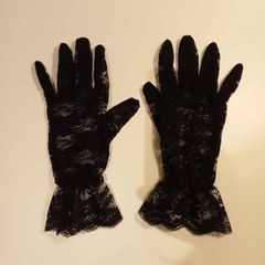 New Black Lace Gloves
