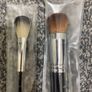 Anastasia Beverly Hills foundation and highlighter brush Image 2