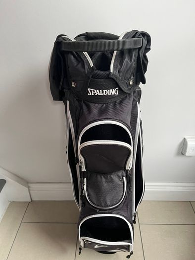 Golf bag with trolly