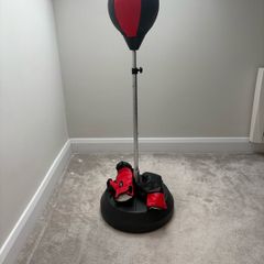 Boxing Club 120 - 145cm Freestanding Speed Punching Bag with Boxing Gloves
