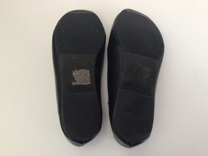 Yours Ladies Black flat ballerina pumps shoes size 8