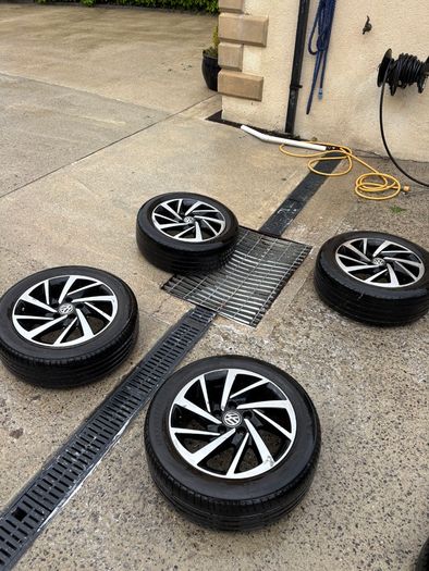 Volkswagen alloys