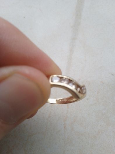Diamond ring