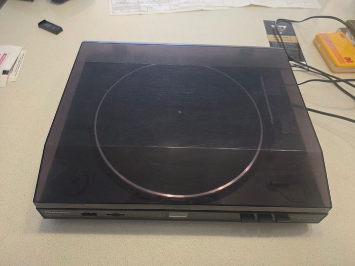 Pioneer PL-990 Fully Automatic Belt-Drive Turntable