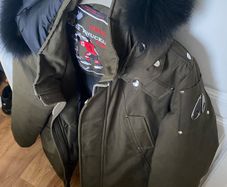 Moose knuckles size XL