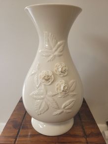 Belleek Living Rose Vase (Model no: 7690)