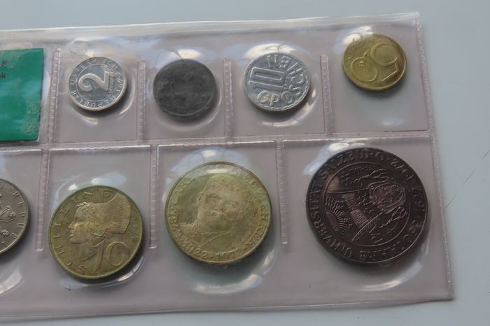 3 x Silver coins in 1972 Austrian Proof Coin Set ("durch Ihre Volksbank" edition)