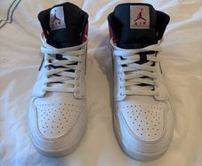 Air Jordan 1 mid