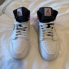 Air Jordan 1 mid